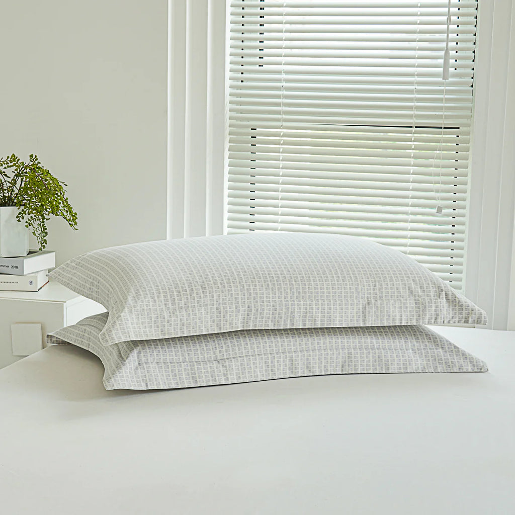 Eta Mist White Cotton Standard Pillow Sham
