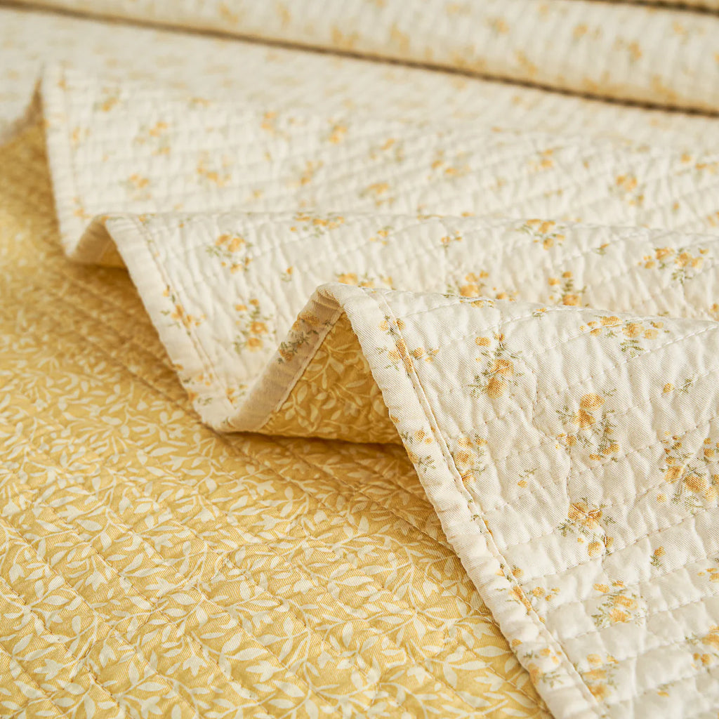 Belle Floral Cotton Quilt Set