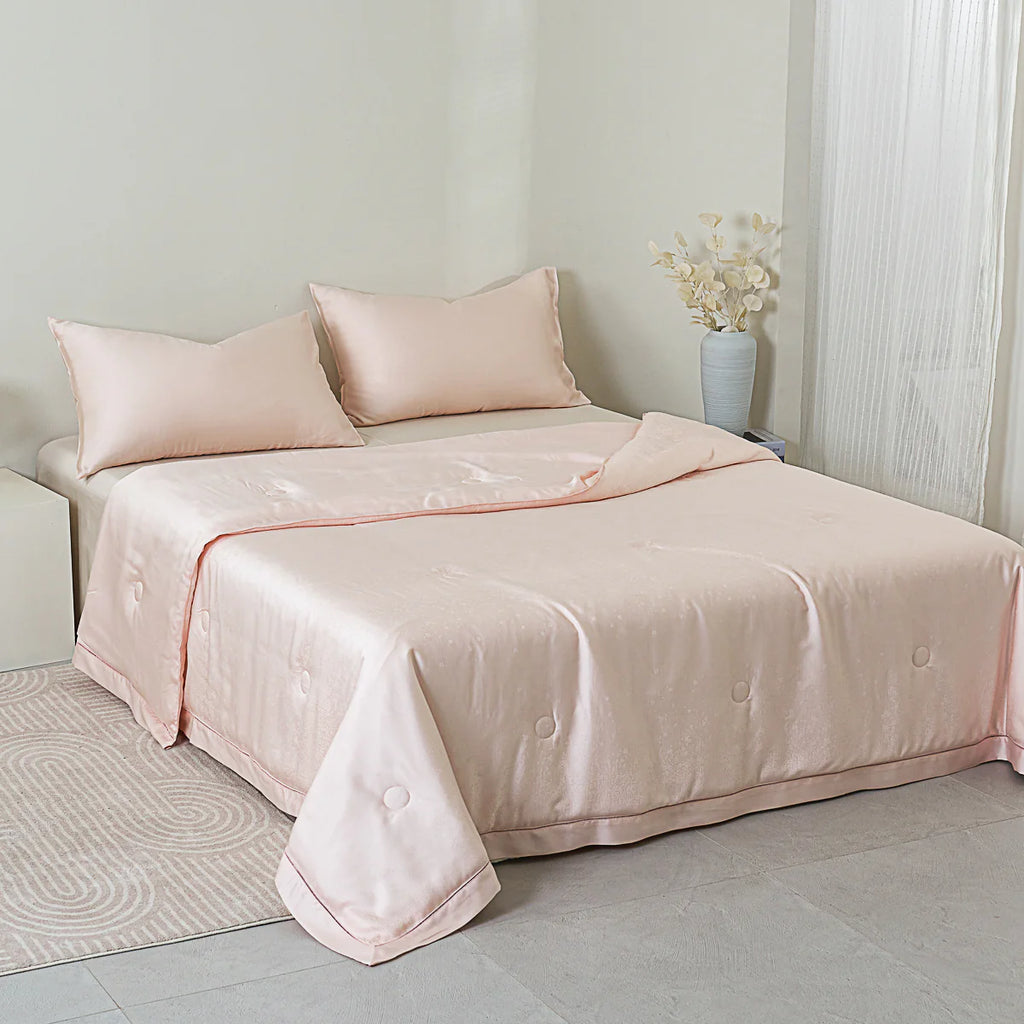 Dreamy Pink Tencel™ Jacquard Light Comforter