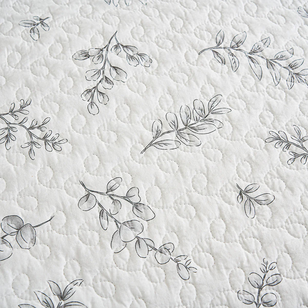 Joanny Floral Cotton Quilt Set