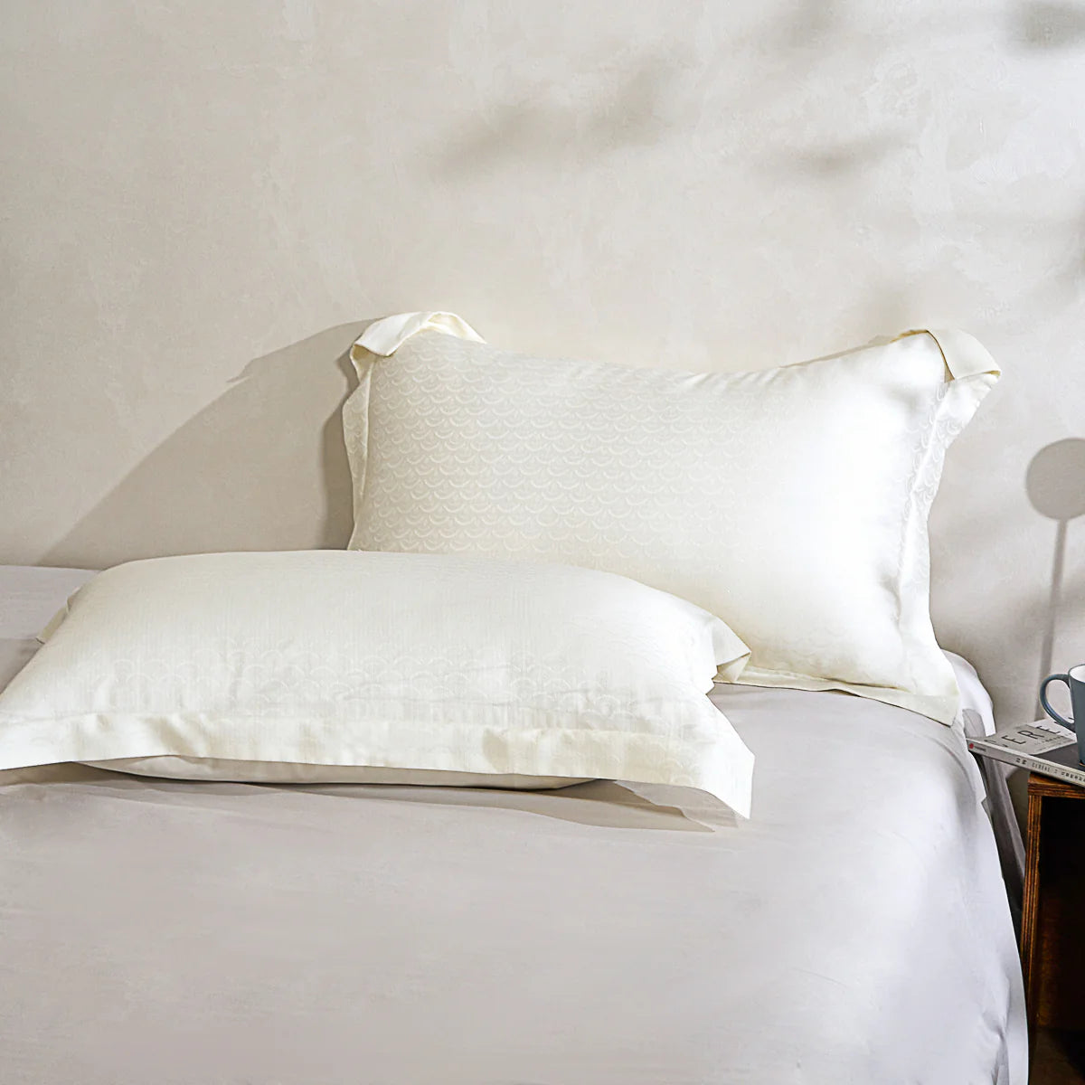 Lily White Tencel™ Jacquard Pillow Sham x2P