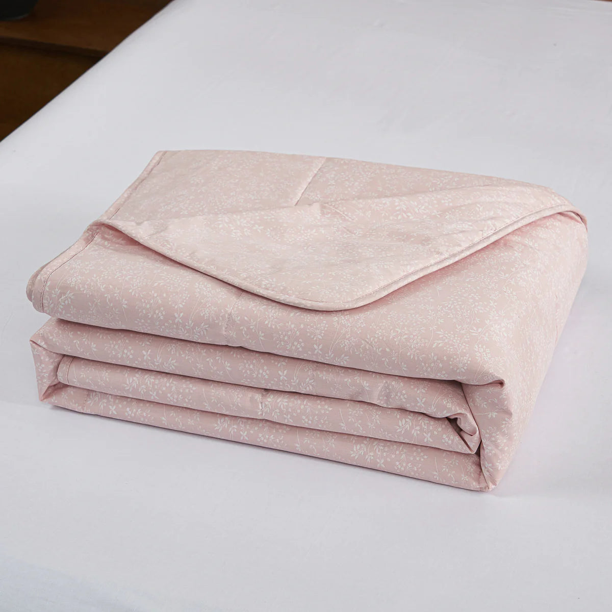 Kai Jade Pink Cotton Light Comforter