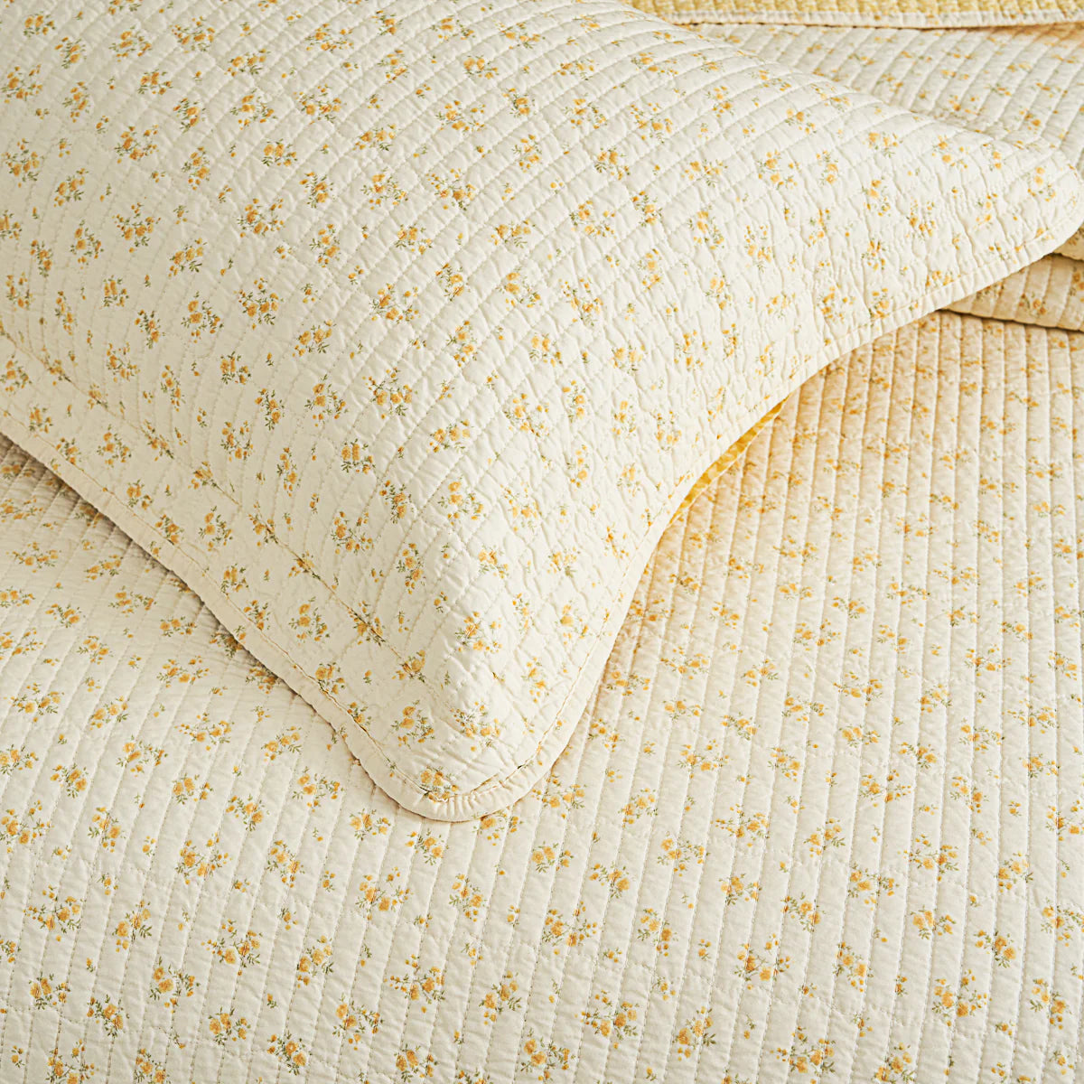 Belle Floral Cotton Quilt Set