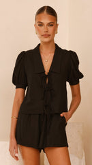 Alma Shorts - Black