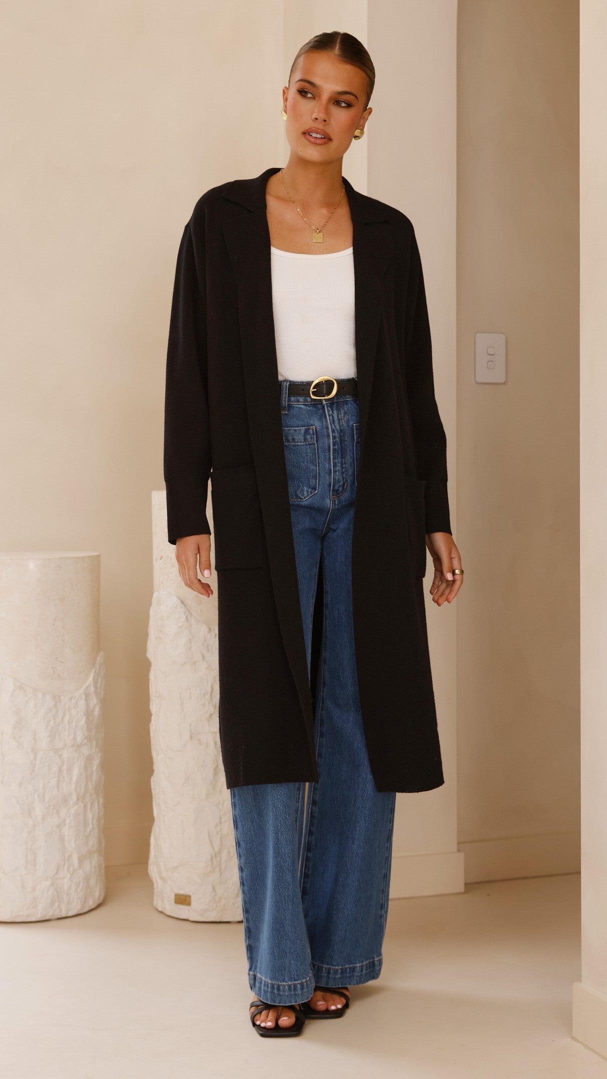 Kira Coatigan - Black