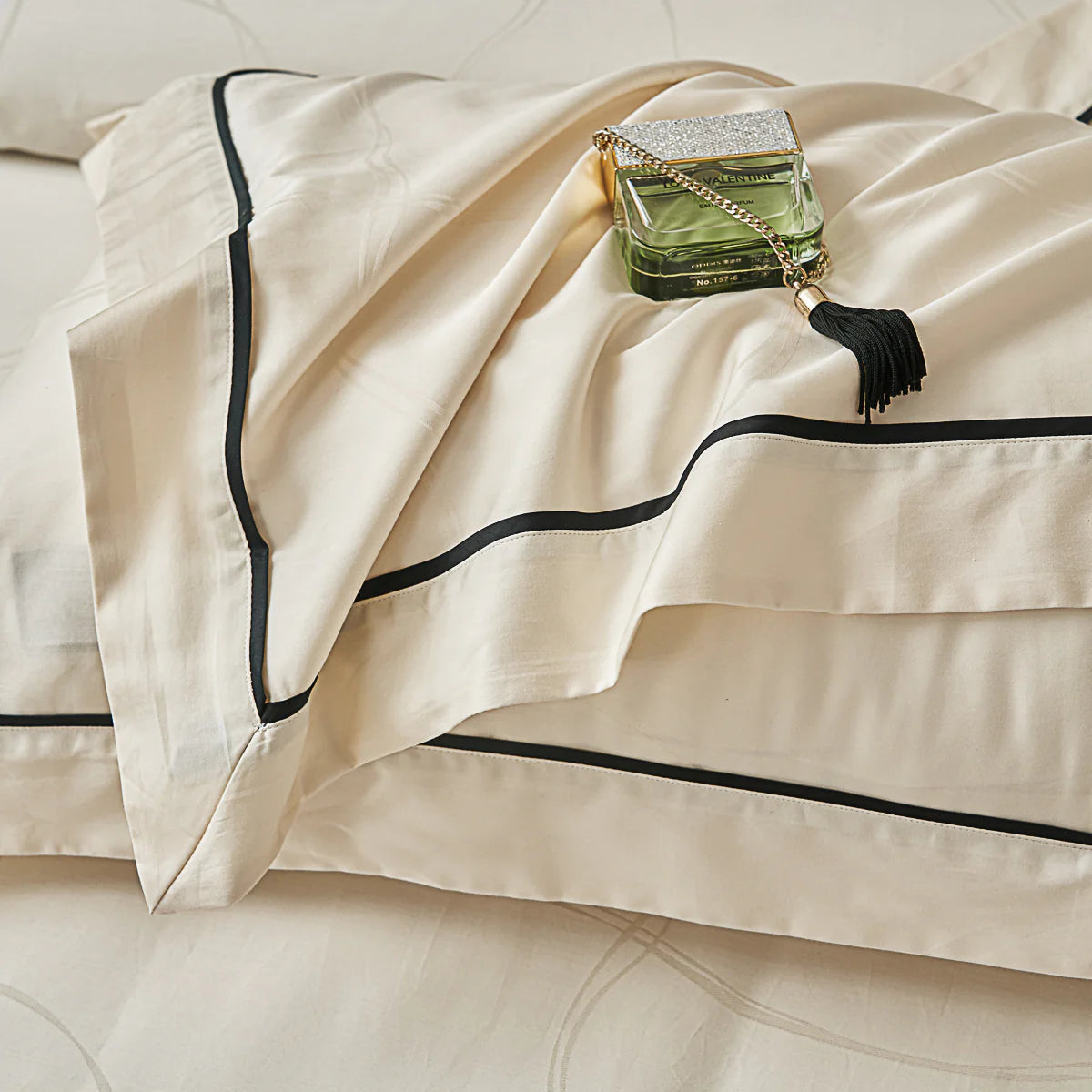 Memos Jacquard Premium Cotton Fitted Sheet Set