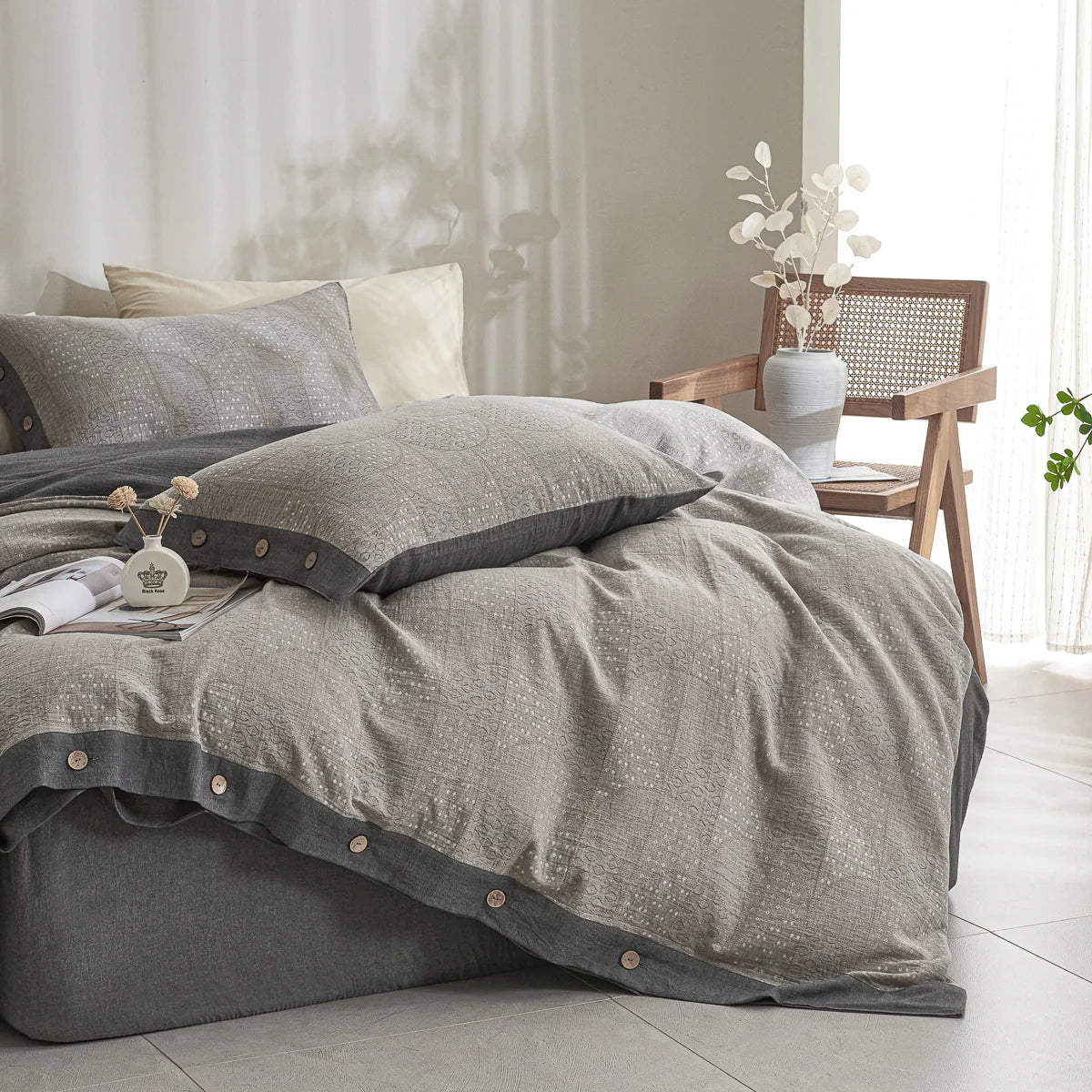 Yanis Classic Cotton Weave Fitted Sheet Set