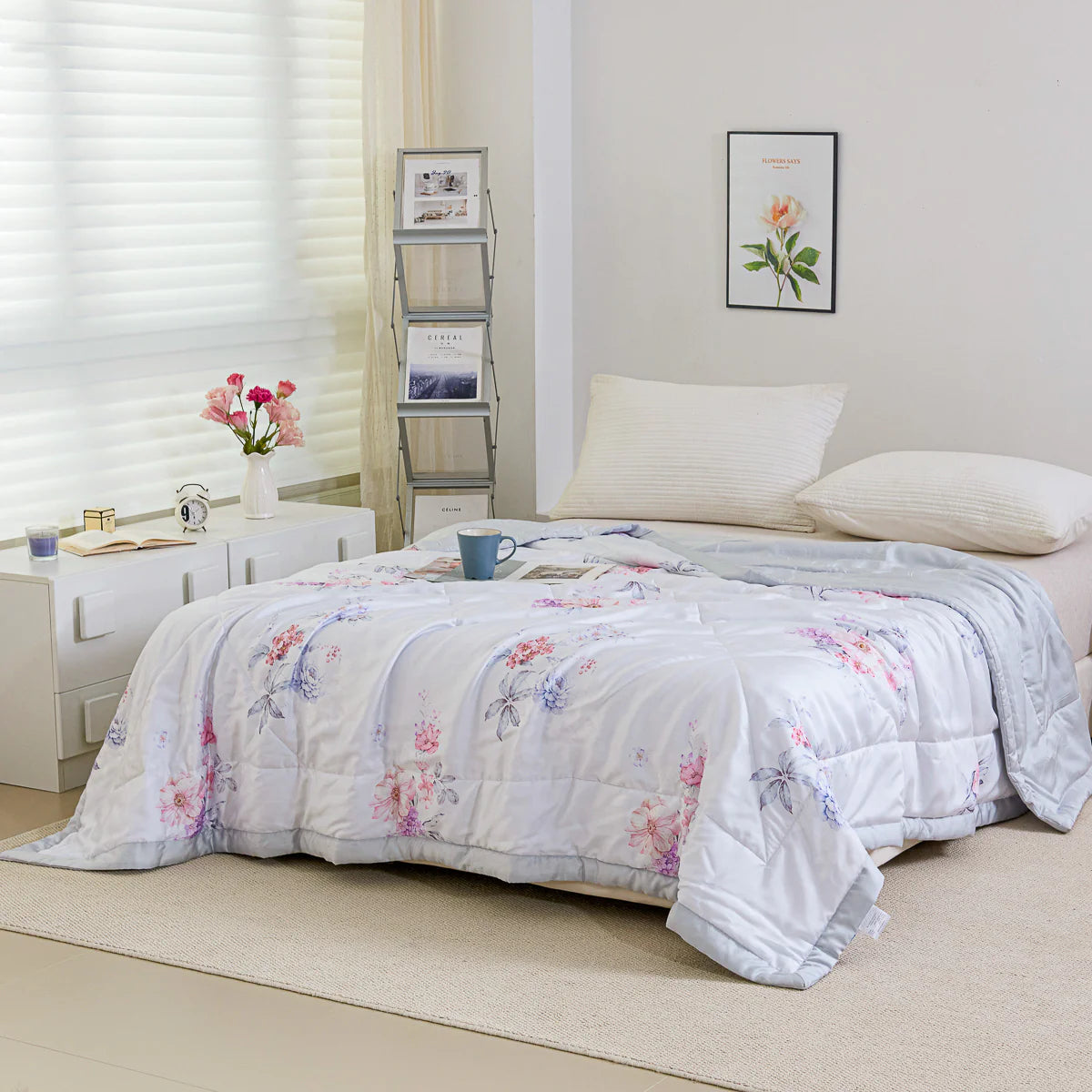 Noor Floral TENCEL™ Lyocell Lightweight Comforter