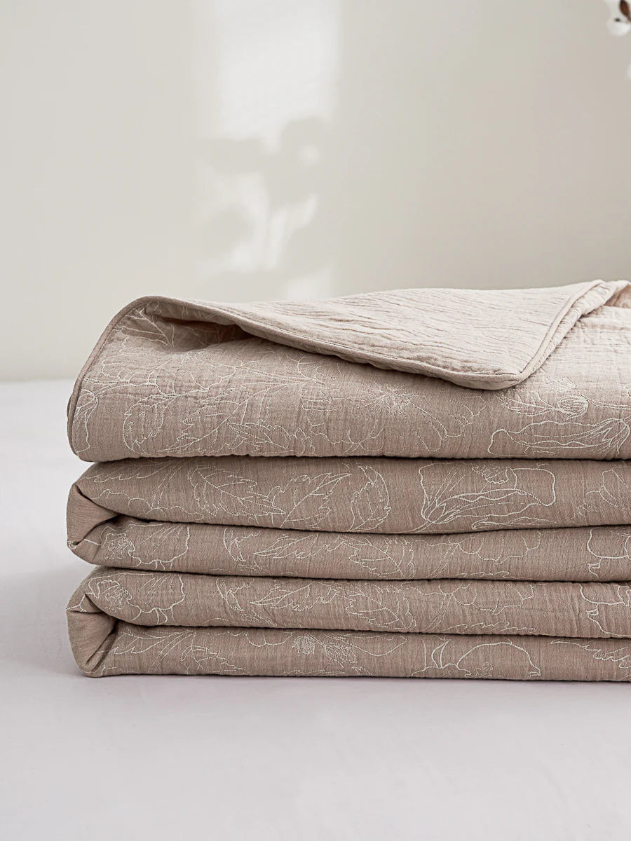 Cotton Jacquard Soybean Fiber Light Comforter Set