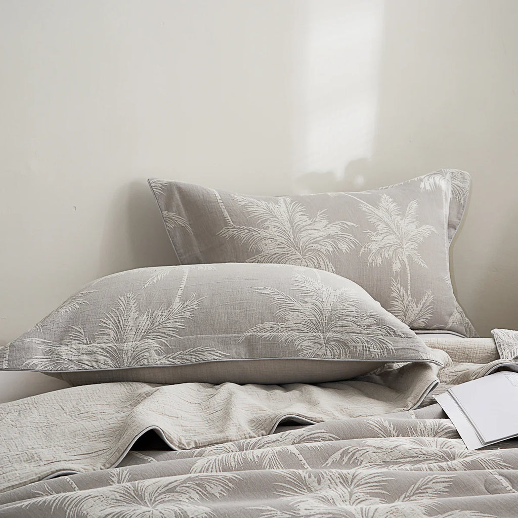 Cotton Jacquard Soybean Fiber Light Comforter Set