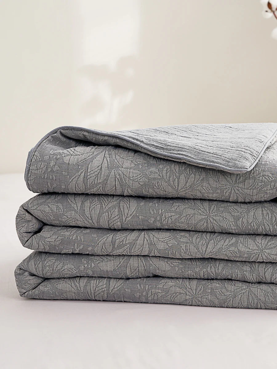 Cotton Jacquard Soybean Fiber Light Comforter Set