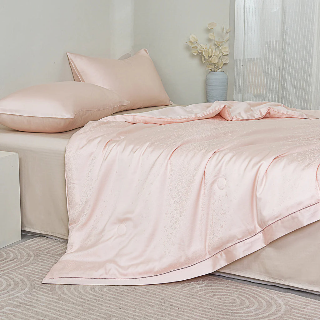 Dreamy Pink Tencel™ Jacquard Light Comforter