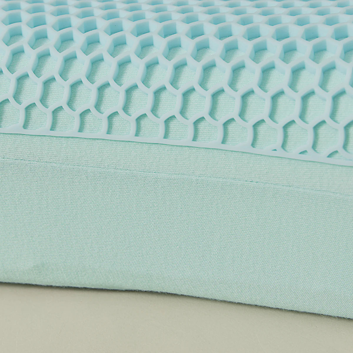 (Exclude from Promotion) PiloMio® Streamline Pressure Relief Memory Foam Pillow