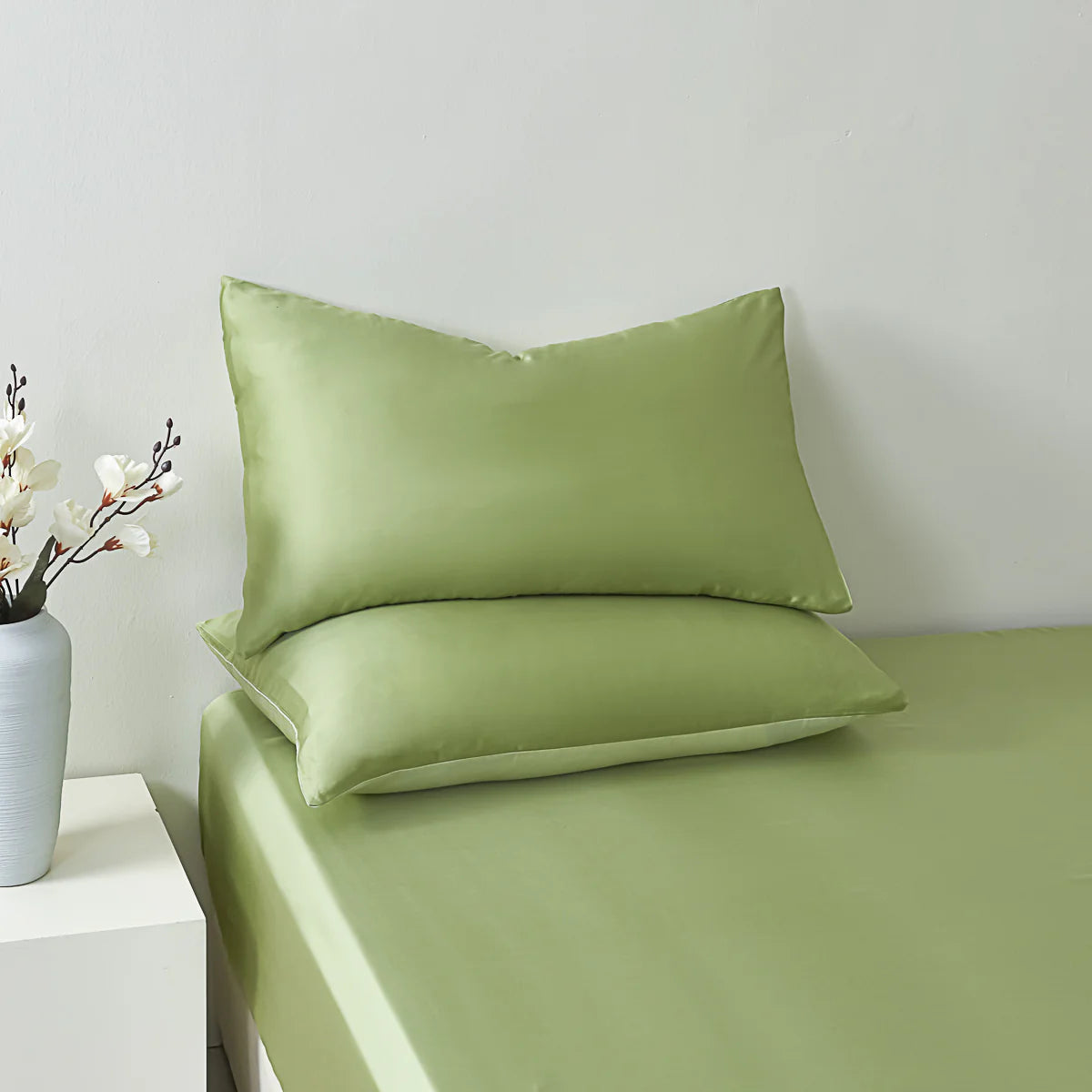 Glaze Green Tencel™ Fitted Sheet Set