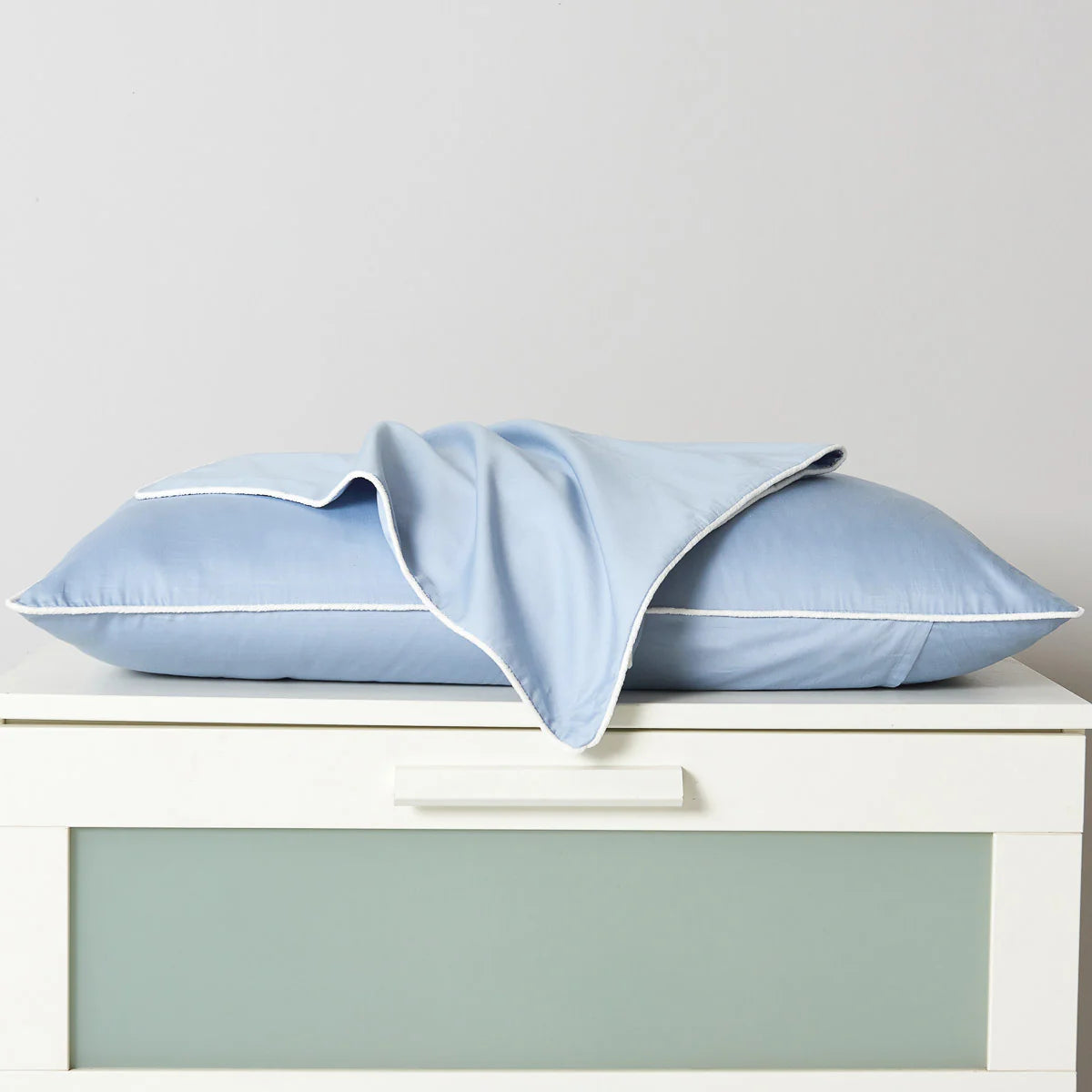 Gentle Blue Solid Color Premium Cotton Fitted Sheet Set