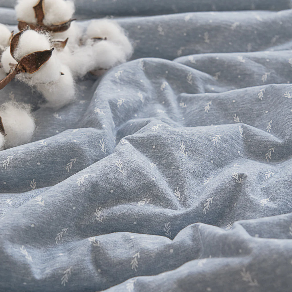 Lithe Leaf Cotton Light Comforter