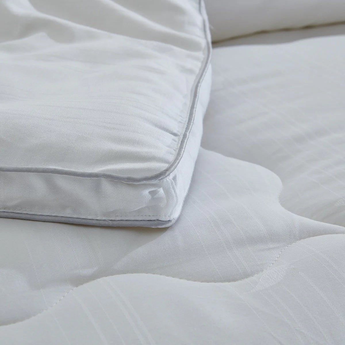 Solid White Soybean Fiber Winter Duvet Insert