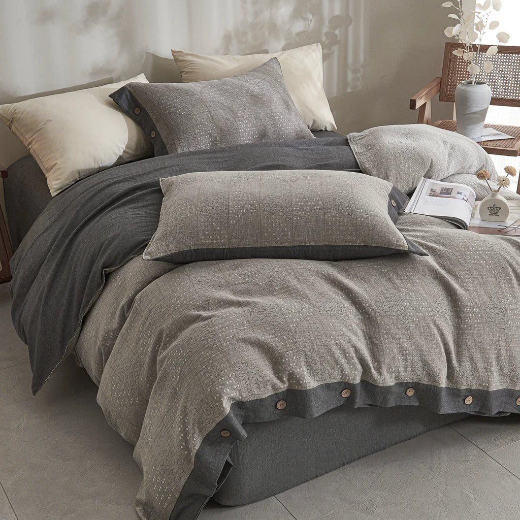 Yanis Classic Cotton Weave Fitted Sheet Set