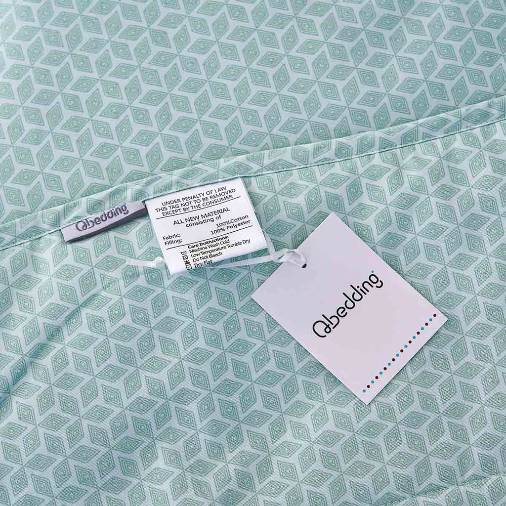 Lambda Milky Green Pattern Cotton Light Comforter