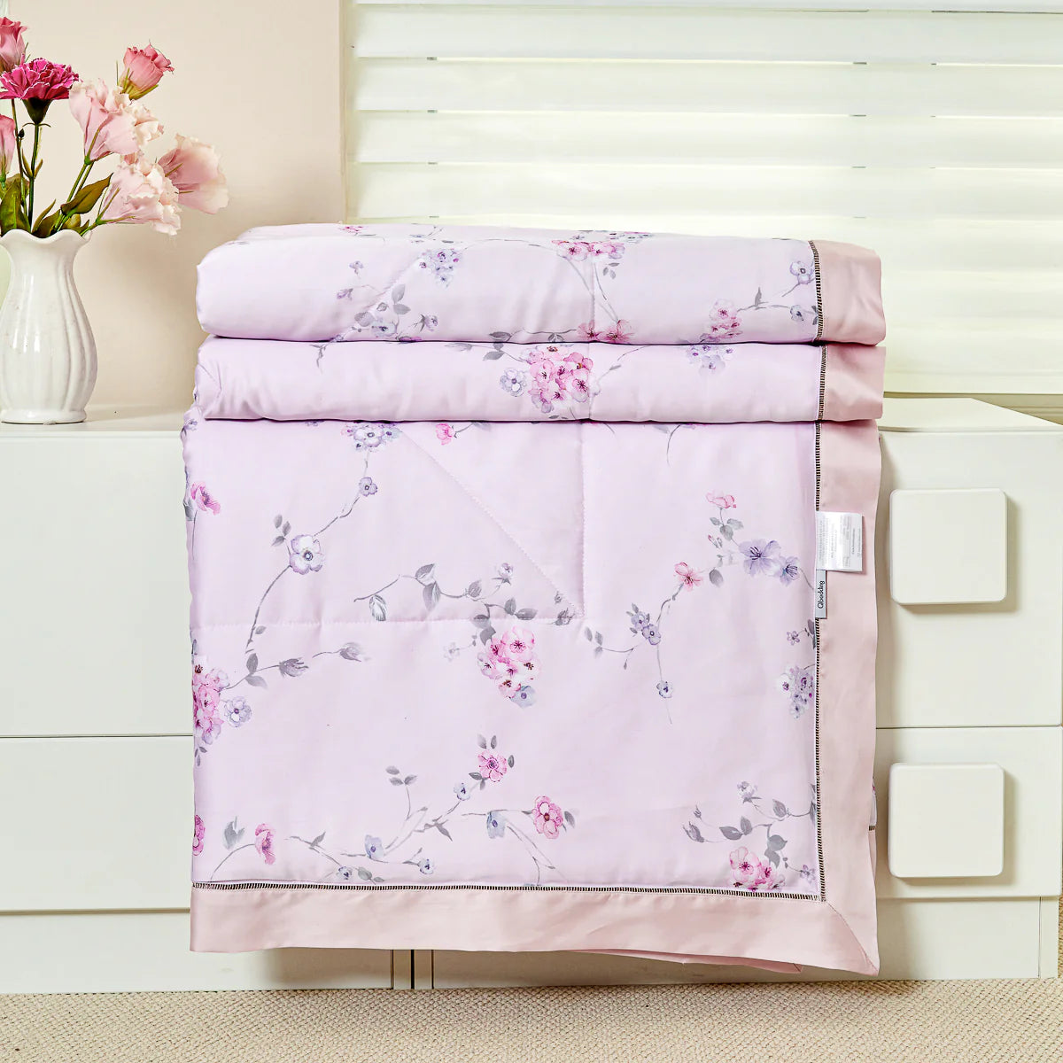 Miriam Floral TENCEL™ Lyocell Lightweight Comforter