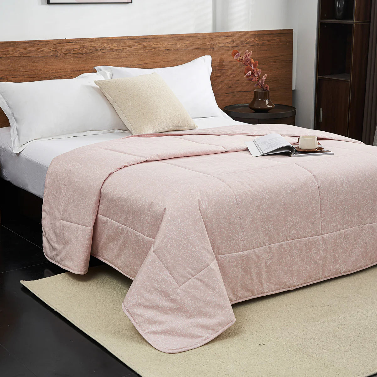 Kai Jade Pink Cotton Light Comforter