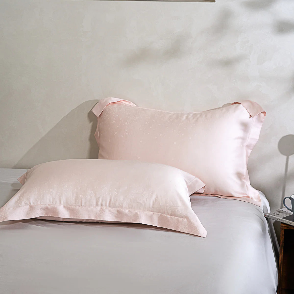 Dreamy Pink Tencel™ Jacquard Pillow Sham x2P